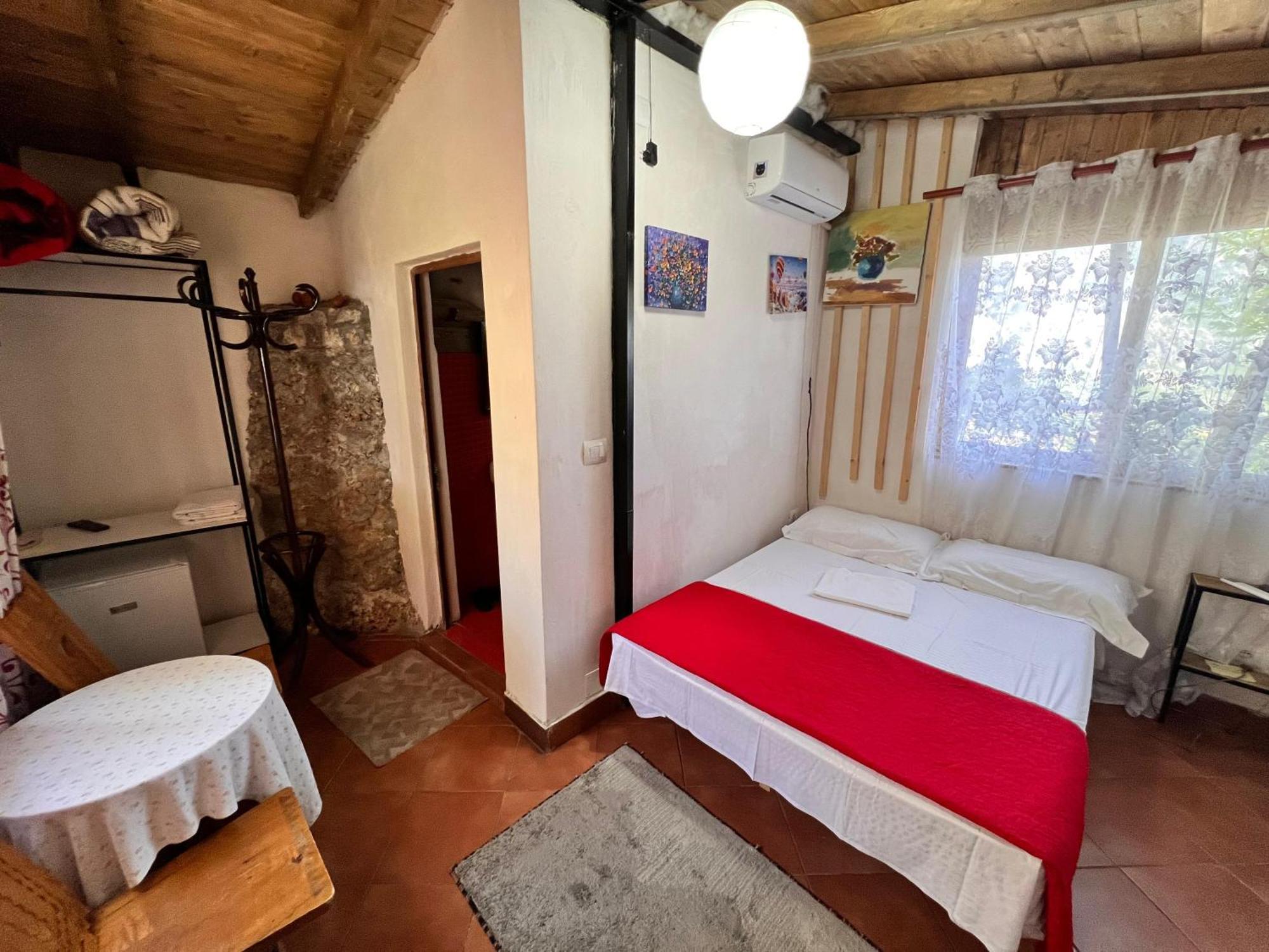 Rooms Nesti Inside Of Castle Krujë 외부 사진